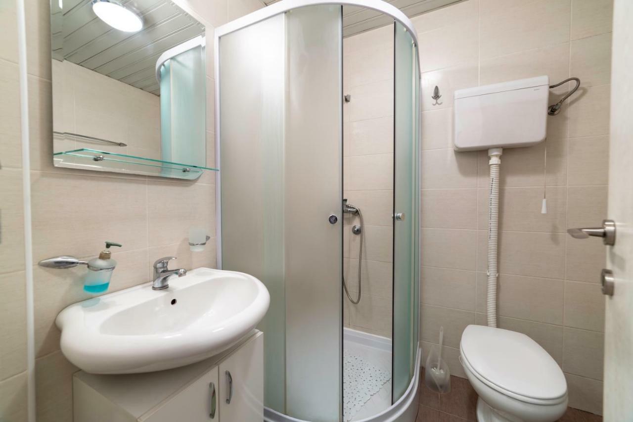 Vf Kragujevac Apartments Extérieur photo
