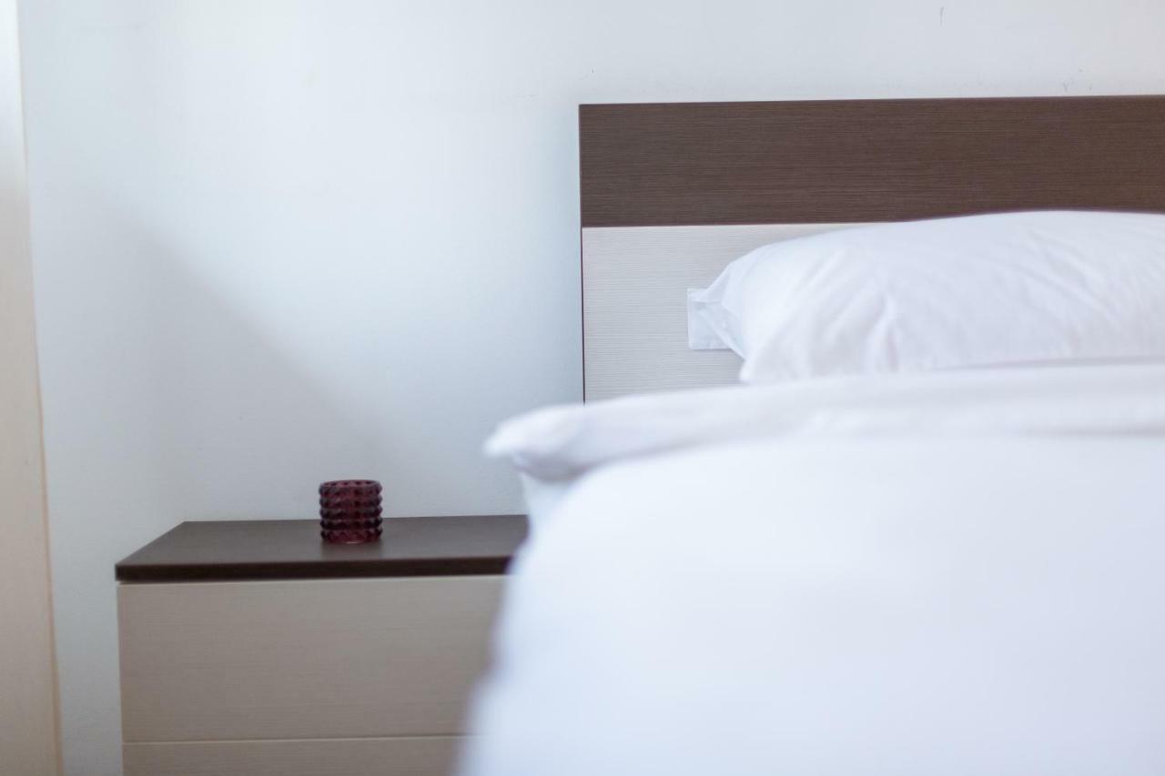Vf Kragujevac Apartments Extérieur photo